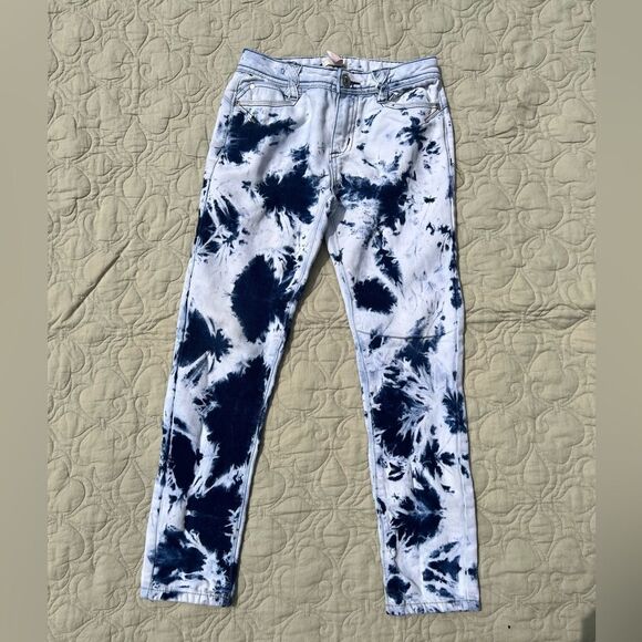 Forever 21 Girls tie dyed jeans Size 9/10 super cute twisted belt loops - Picture 1 of 5
